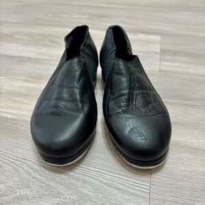 Leo’s Ultratone Slip-On Flexible Tap Dance Shoes Black